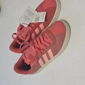 NWT Women's Adidas VL Court 3.0 Skateboarding Shoe. In Red/Pink/Yellow